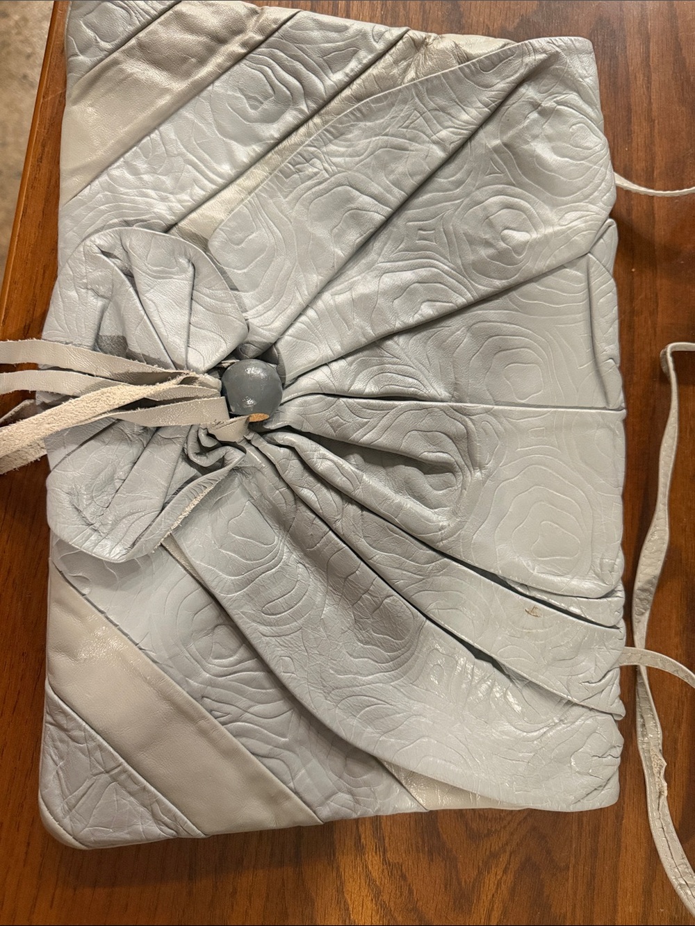 Textured Light Gray Floral Knot Clutch